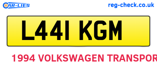 L441KGM are the vehicle registration plates.