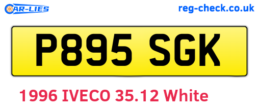P895SGK are the vehicle registration plates.