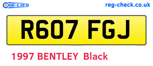 R607FGJ are the vehicle registration plates.