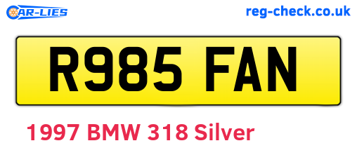 R985FAN are the vehicle registration plates.