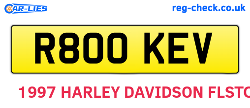 R800KEV are the vehicle registration plates.