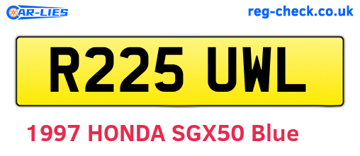 R225UWL are the vehicle registration plates.