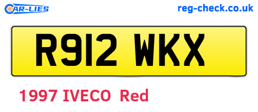 R912WKX are the vehicle registration plates.