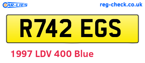 R742EGS are the vehicle registration plates.