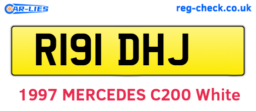 R191DHJ are the vehicle registration plates.