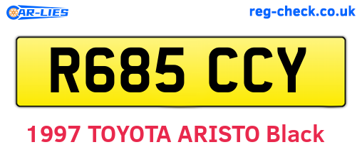 R685CCY are the vehicle registration plates.