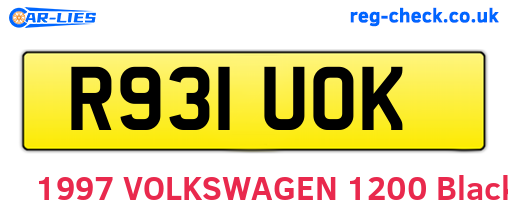 R931UOK are the vehicle registration plates.