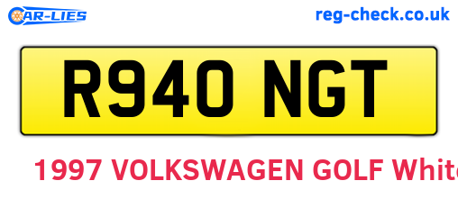R940NGT are the vehicle registration plates.