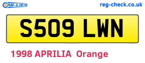 S509LWN are the vehicle registration plates.