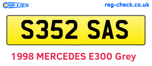 S352SAS are the vehicle registration plates.