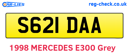 S621DAA are the vehicle registration plates.