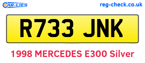 R733JNK are the vehicle registration plates.