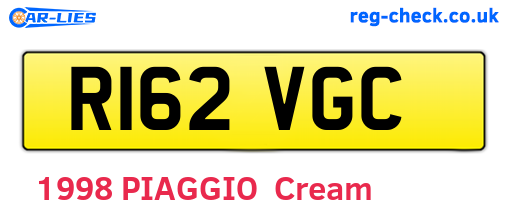 R162VGC are the vehicle registration plates.