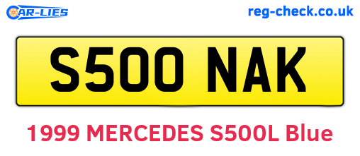 S500NAK are the vehicle registration plates.