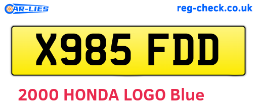 X985FDD are the vehicle registration plates.