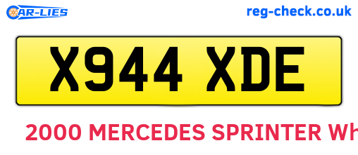 X944XDE are the vehicle registration plates.