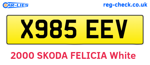 X985EEV are the vehicle registration plates.