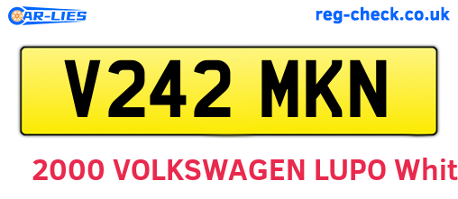 V242MKN are the vehicle registration plates.