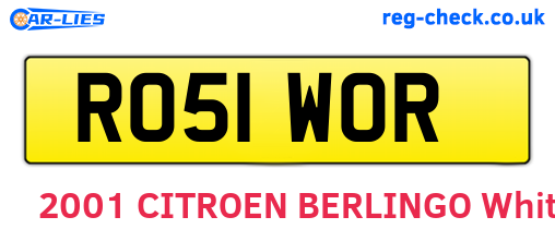 RO51WOR are the vehicle registration plates.