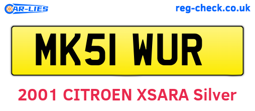 MK51WUR are the vehicle registration plates.