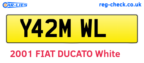 Y42MWL are the vehicle registration plates.
