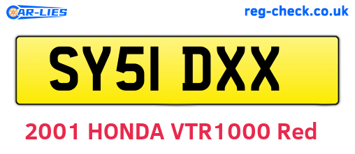 SY51DXX are the vehicle registration plates.
