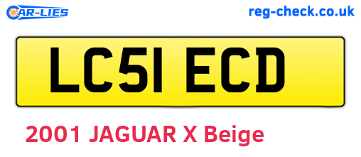 LC51ECD are the vehicle registration plates.