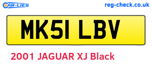 MK51LBV are the vehicle registration plates.