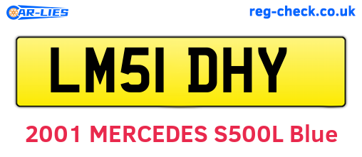 LM51DHY are the vehicle registration plates.