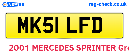 MK51LFD are the vehicle registration plates.