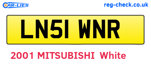 LN51WNR are the vehicle registration plates.