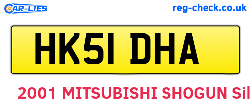 HK51DHA are the vehicle registration plates.