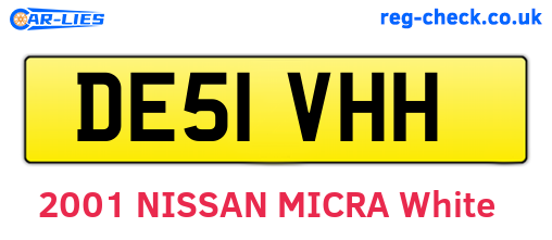 DE51VHH are the vehicle registration plates.