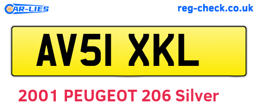 AV51XKL are the vehicle registration plates.