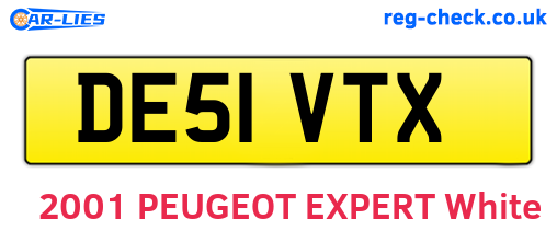 DE51VTX are the vehicle registration plates.