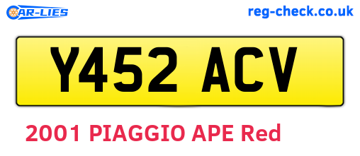 Y452ACV are the vehicle registration plates.