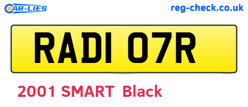 RAD107R are the vehicle registration plates.