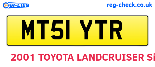 MT51YTR are the vehicle registration plates.