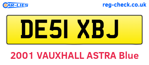 DE51XBJ are the vehicle registration plates.