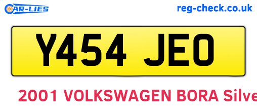 Y454JEO are the vehicle registration plates.