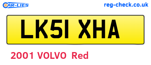 LK51XHA are the vehicle registration plates.