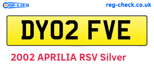 DY02FVE are the vehicle registration plates.