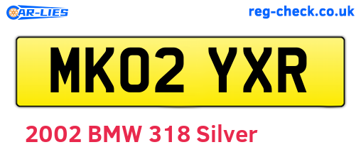 MK02YXR are the vehicle registration plates.