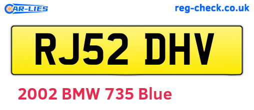 RJ52DHV are the vehicle registration plates.