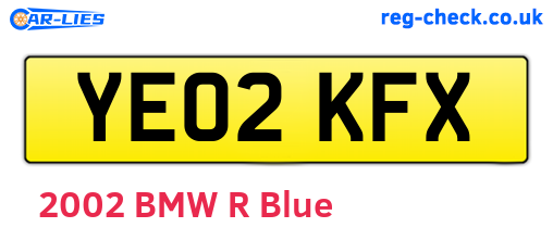 YE02KFX are the vehicle registration plates.