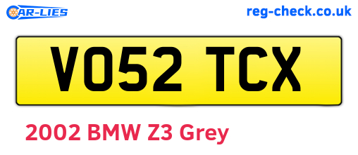 VO52TCX are the vehicle registration plates.