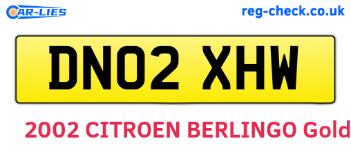 DN02XHW are the vehicle registration plates.
