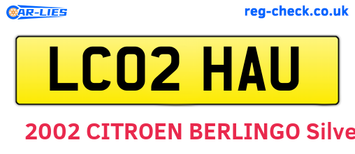 LC02HAU are the vehicle registration plates.