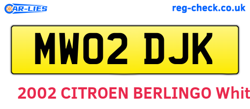 MW02DJK are the vehicle registration plates.