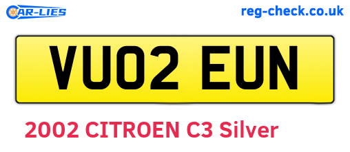 VU02EUN are the vehicle registration plates.